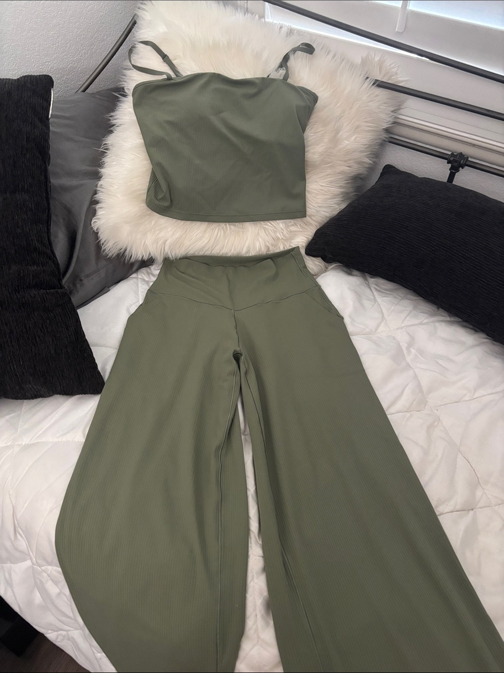 Olive Green Wide-Leg Ribbed Pants - Women's Jumpsuit Set